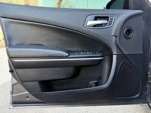 Used 2020 Dodge Charger SXT w/ Leather Interior Group image 19