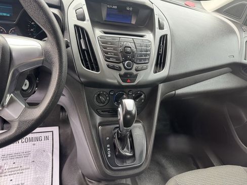 Used 2015 Ford Transit Connect XL image 17