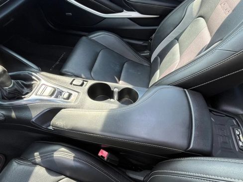 Used 2016 Chevrolet Camaro SS RWD image 18
