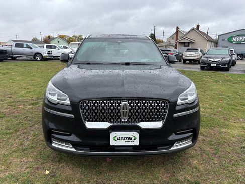 Used 2020 Lincoln Aviator Reserve w/ Equipment Group 202A image 2