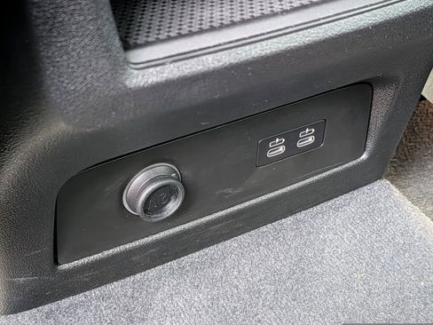 Used 2026 BMW X5 M60i AWD/4WD image 33