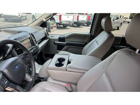 Used 2019 Ford F150 XLT image 7