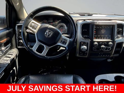 Used 2017 RAM 1500 Laramie AWD/4WD image 12