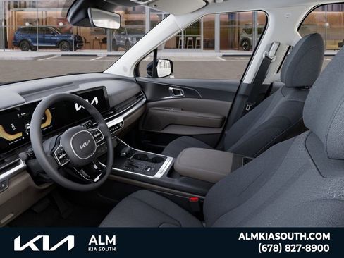 New 2026 Kia Carnival LX image 17