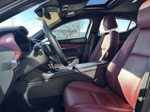 Certified 2025 MAZDA MAZDA3 Hatchback w/Premium Plus Pkg image 21