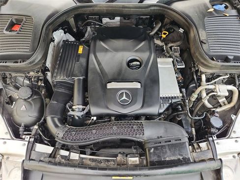 Used 2019 Mercedes-Benz GLC 300 GLC 300 image 29