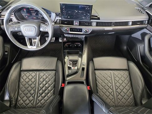 Used 2022 Audi S4 Prestige image 30