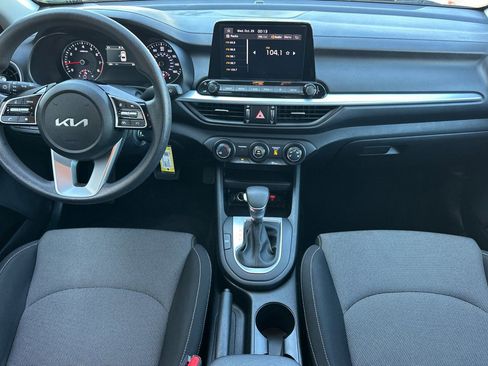Used 2024 Kia Forte LXS image 13