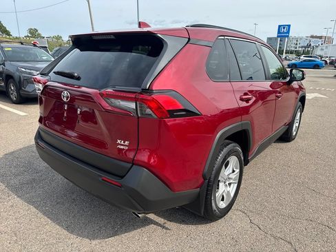 Used 2020 Toyota RAV4 XLE w/ Convenience Package AWD/4WD image 10