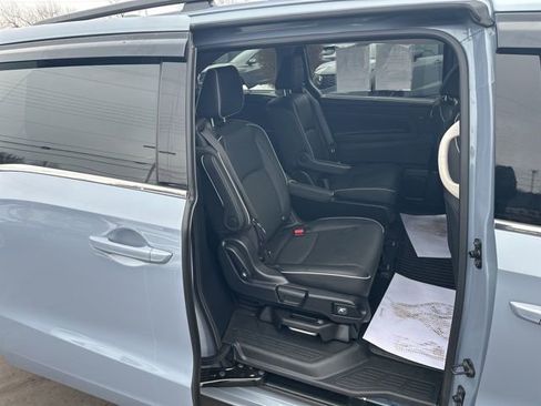 Used 2025 Honda Odyssey Elite image 21