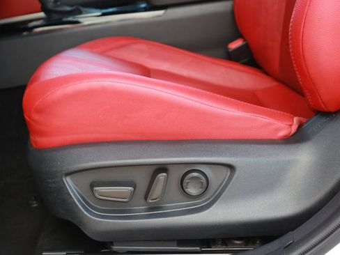 Used 2025 Toyota Camry XSE image 11