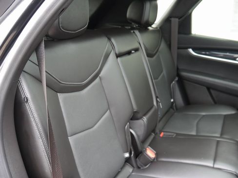 Used 2022 Cadillac XT5 Premium Luxury image 26