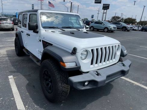 Used 2019 Jeep Wrangler Unlimited Sport S AWD/4WD image 4