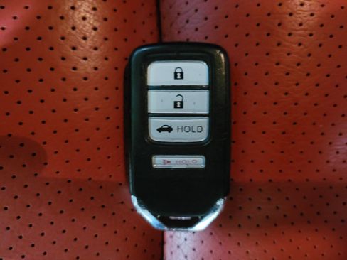 Used 2020 Honda Accord Sport image 32