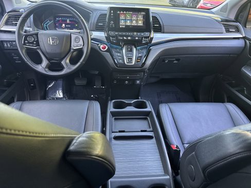 Used 2022 Honda Odyssey Touring image 18