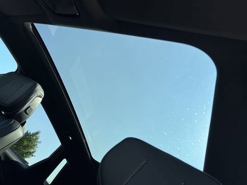 New 2026 Cadillac Lyriq Luxury image 8