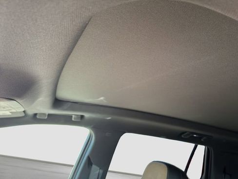 Used 2025 Chevrolet Equinox ACTIV w/ Safety and Technology Package image 13