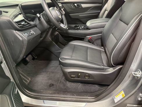 Used 2026 Buick Enclave Preferred AWD/4WD image 58