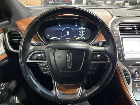 Used 2020 Lincoln Nautilus Black Label image 15