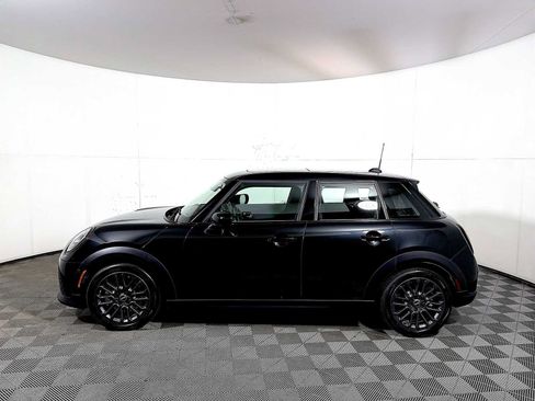 Used 2026 MINI Cooper 4-Door Hardtop FWD image 4