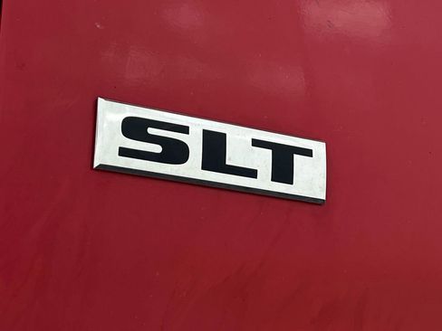 Used 2011 RAM 2500 SLT RWD image 40
