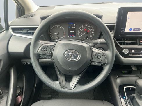 Certified 2025 Toyota Corolla LE image 13