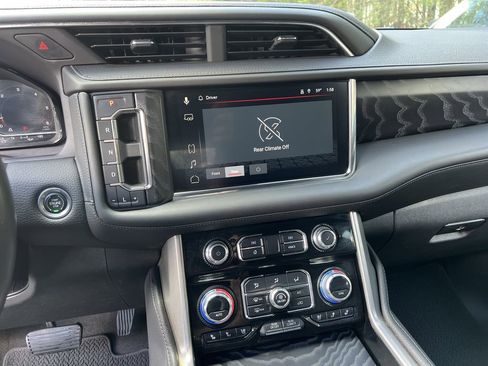 Used 2023 GMC Yukon Denali w/ Max Trailering Package RWD image 25