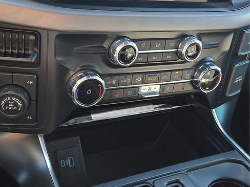 Used 2022 Ford F150 Raptor AWD/4WD image 14
