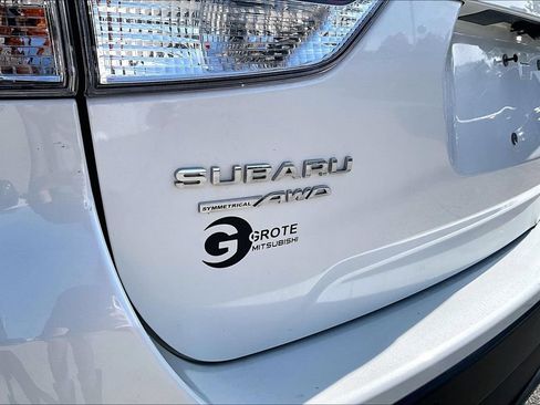 Used 2023 Subaru Forester Premium AWD/4WD image 9