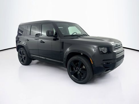New 2026 Land Rover Defender 110 V8 AWD/4WD image 3