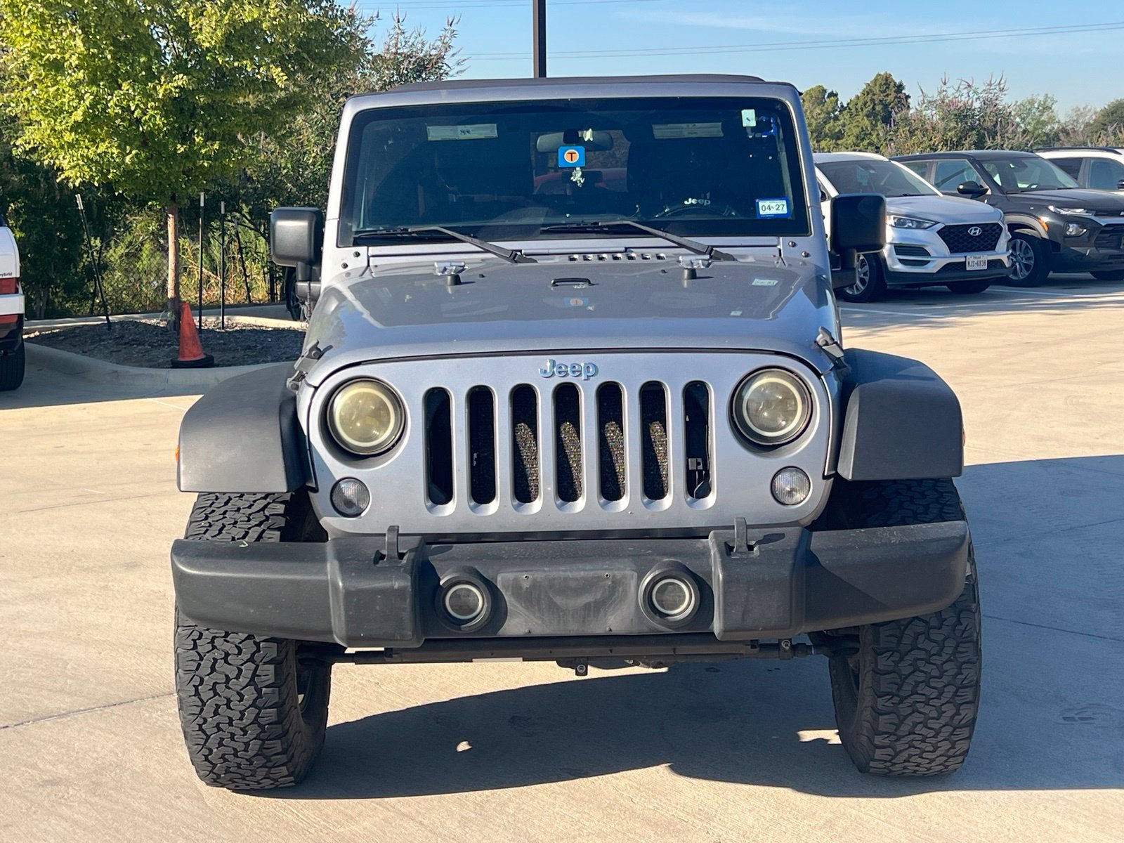 Used 2015 Jeep Wrangler Sport AWD/4WD image 12