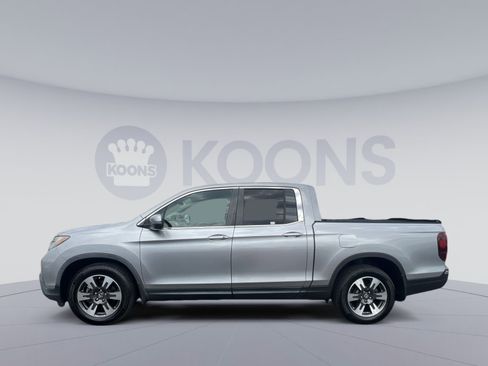 Used 2017 Honda Ridgeline RTL image 2