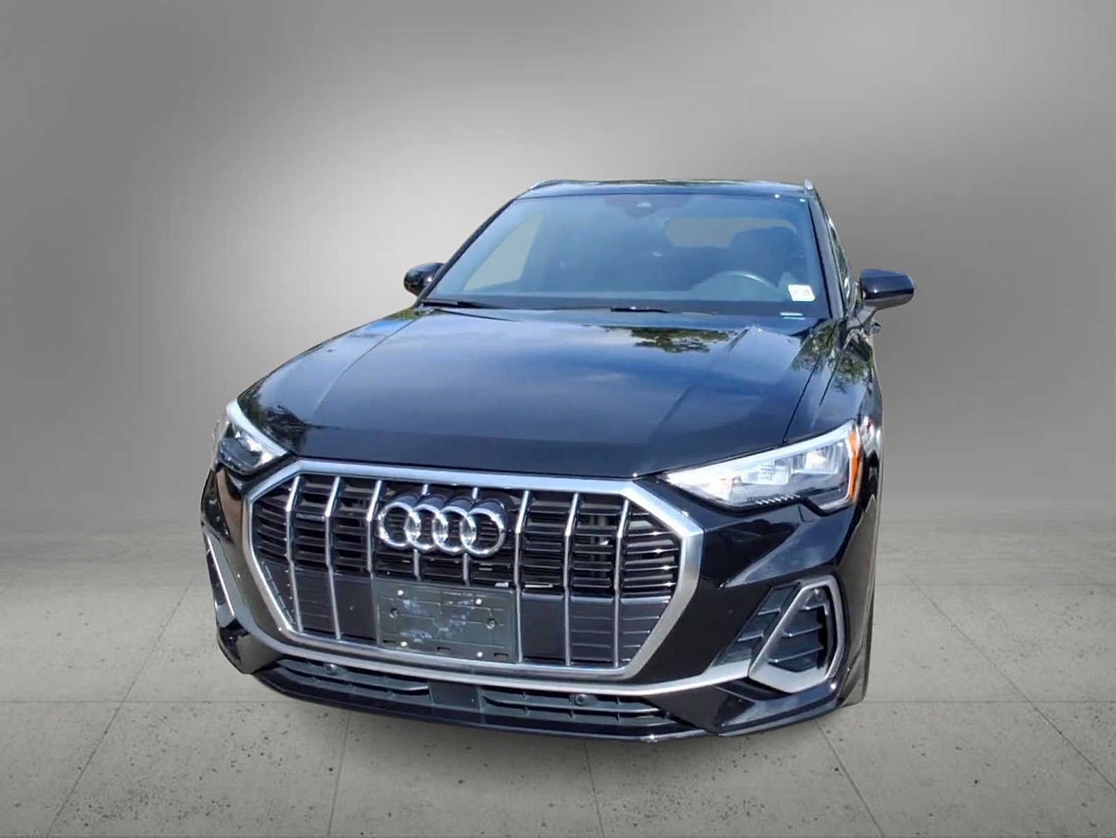 Used 2022 Audi Q3 2.0T Premium AWD/4WD image 3