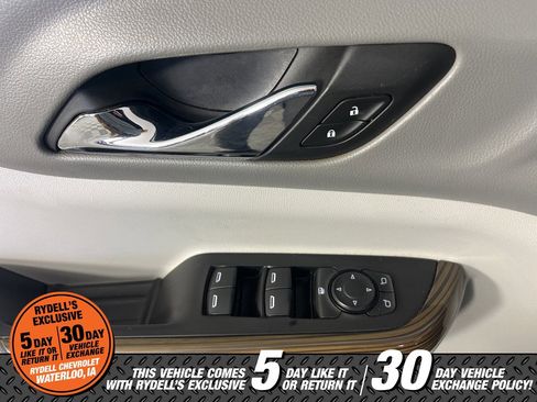 Certified 2018 GMC Acadia SLE w/ LPO, Black Accent Package image 28