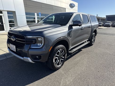 Used 2024 Ford Ranger Lariat w/ FX4 Off-Road Package AWD/4WD image 1
