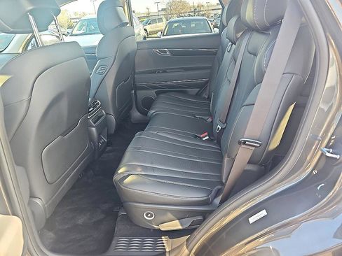 Used 2025 Genesis GV80 2.5T Standard image 30