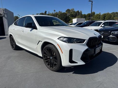 Used 2025 BMW X6 M60i w/ Executive Package AWD/4WD image 3