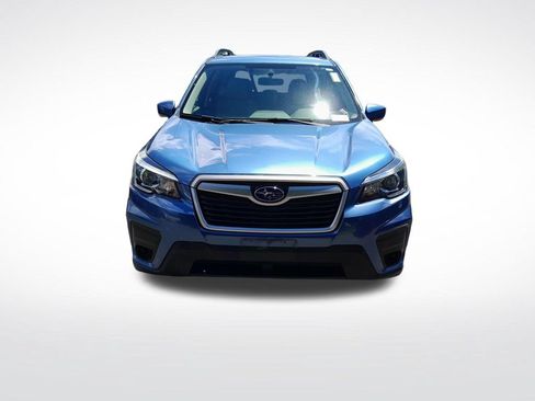 Used 2019 Subaru Forester Premium AWD/4WD image 2