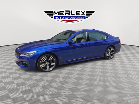 Used 2018 BMW 750i RWD image 4