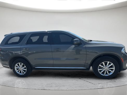 Used 2021 Dodge Durango SXT AWD/4WD image 3