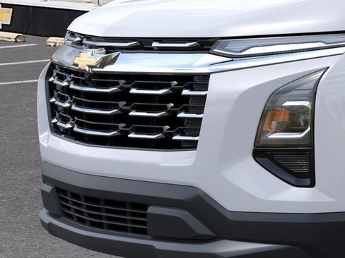 New 2026 Chevrolet Equinox LT FWD image 13