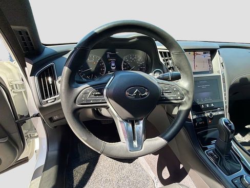 Used 2022 INFINITI Q50 Sensory image 11