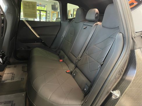 Used 2022 BMW iX xDrive50 w/ Premium Package AWD/4WD image 35