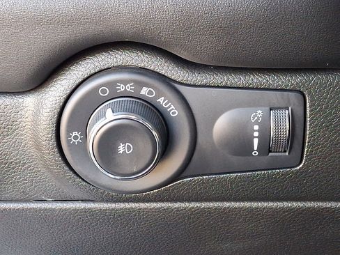 Used 2022 Dodge Durango R/T w/ Tow 'N Go Package image 26