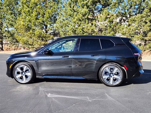 Certified 2025 BMW iX M60 image 4