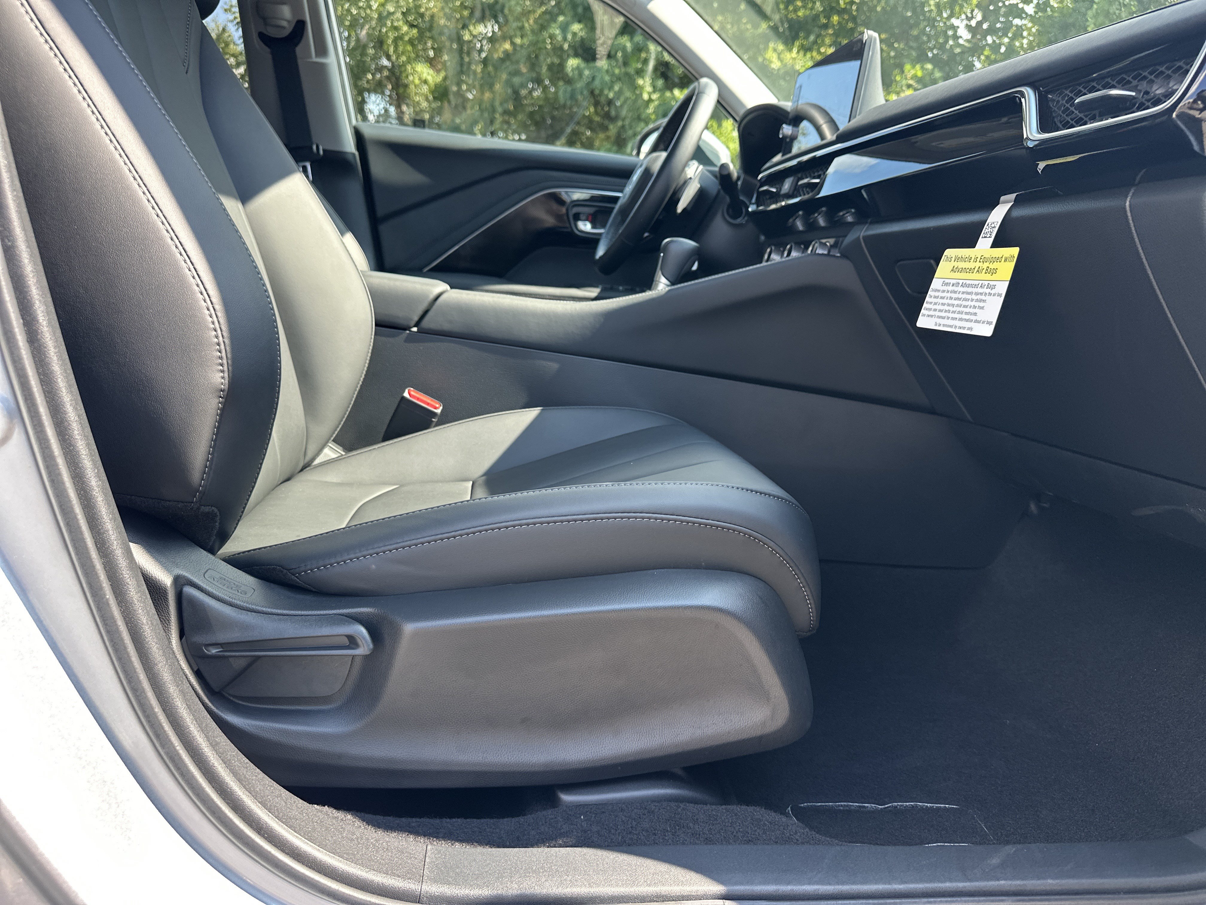Certified 2025 Acura ADX FWD image 15