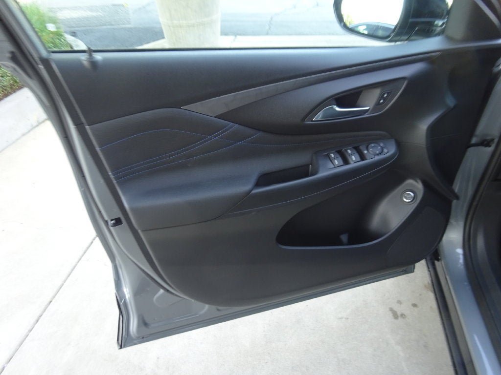 New 2026 Buick Envista Sport Touring w/ Convenience I Package FWD image 24