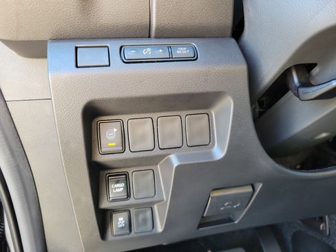 New 2026 Nissan Frontier SV w/ All-Weather Content Package AWD/4WD image 19