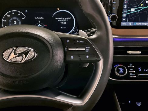 Used 2023 Hyundai Sonata Limited image 24