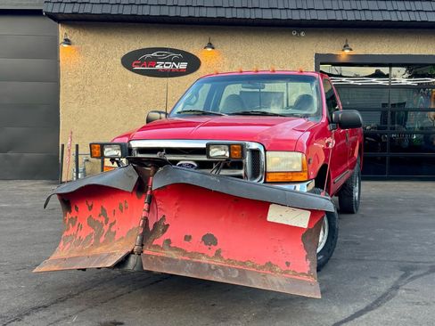 Used 2000 Ford F250 4x4 Regular Cab Super Duty image 1